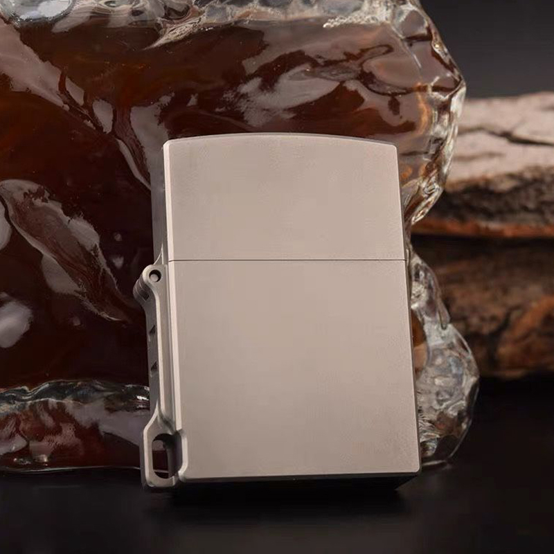 Briquet à huile en titane TC4  - Fire Starting Kit avis et prix